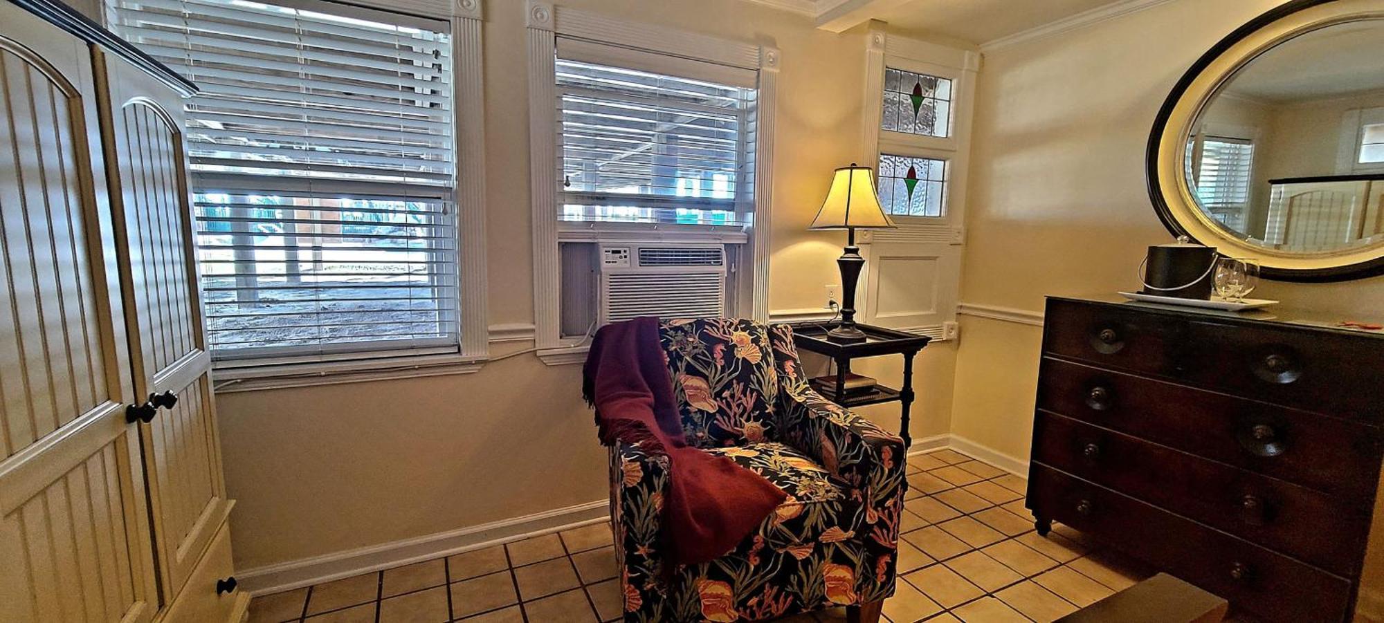 The Original Romar House Bed And Breakfast Inn Orange Beach Exterior photo